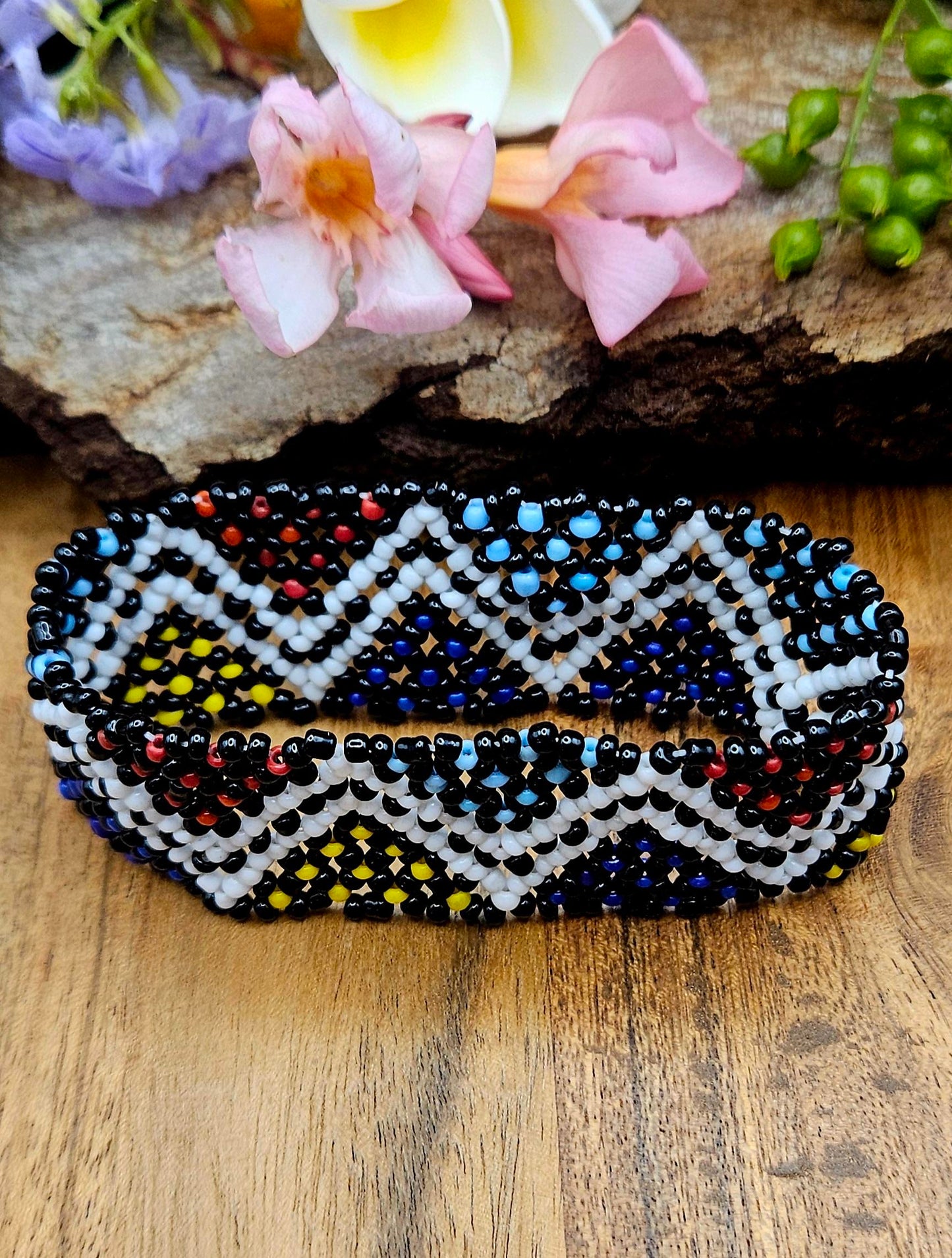 African Seed Bead Bracelet - Wanderlust Weave