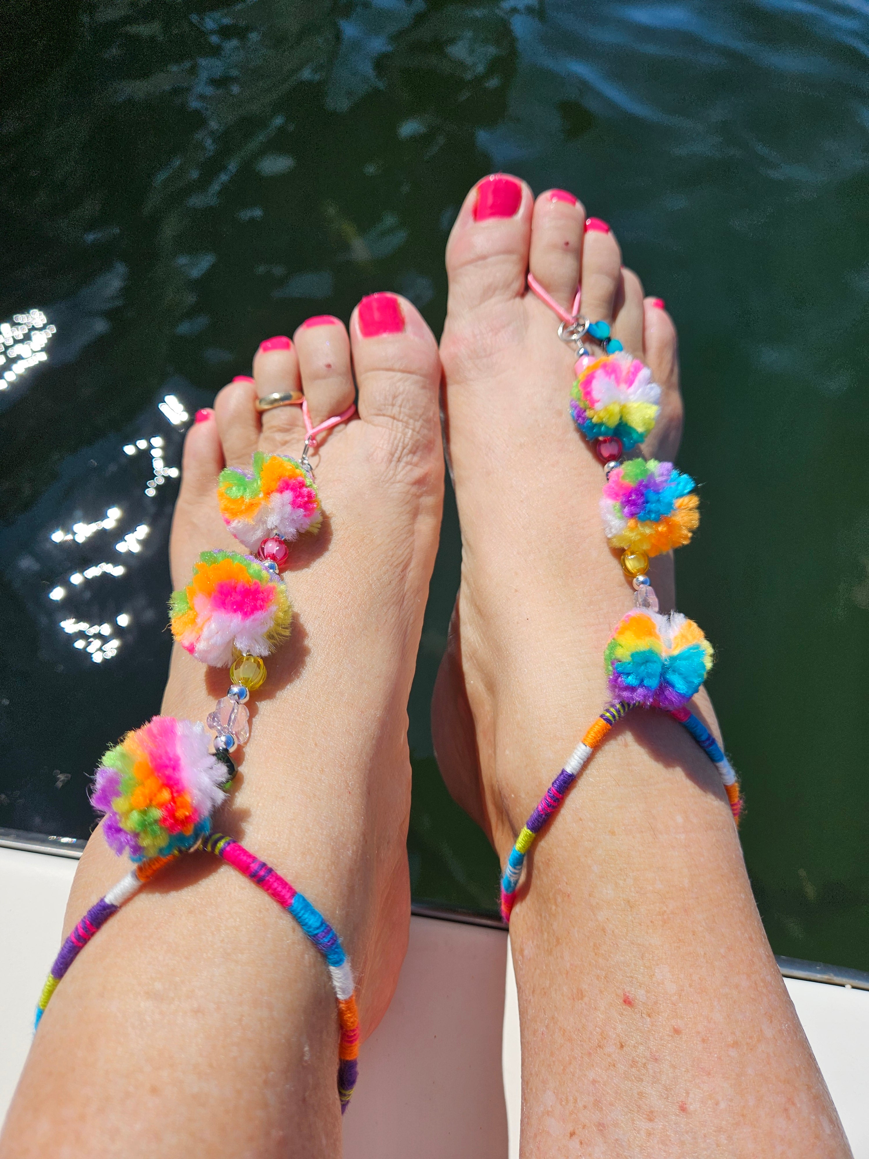Foot Jewels - Rainbow Pompom