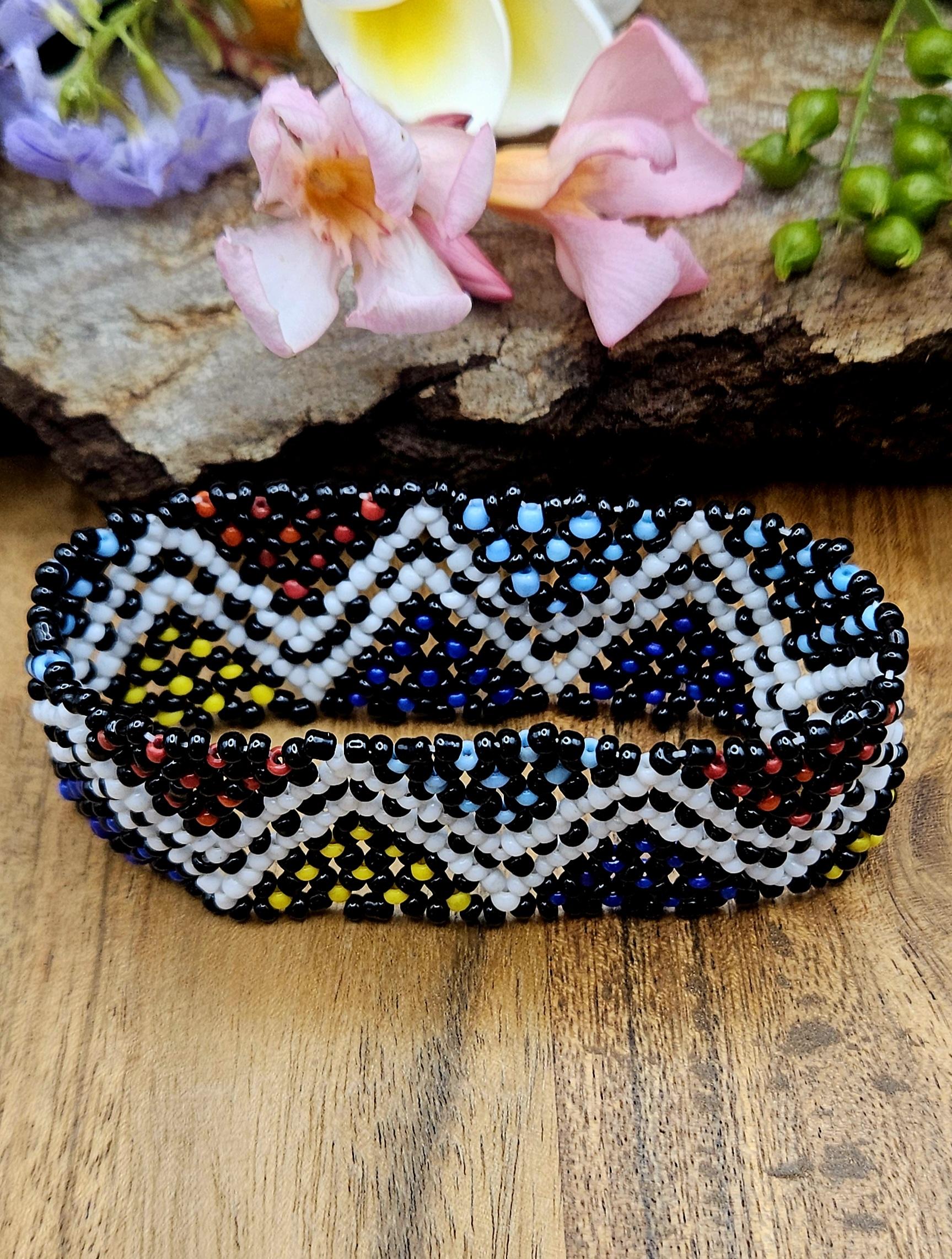 African Seed Bead Bracelet - Wanderlust Weave