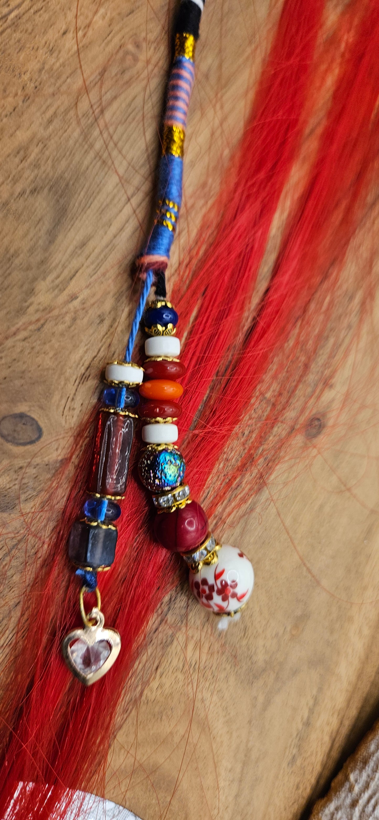 Hairwraps - Pretty Lady in Red