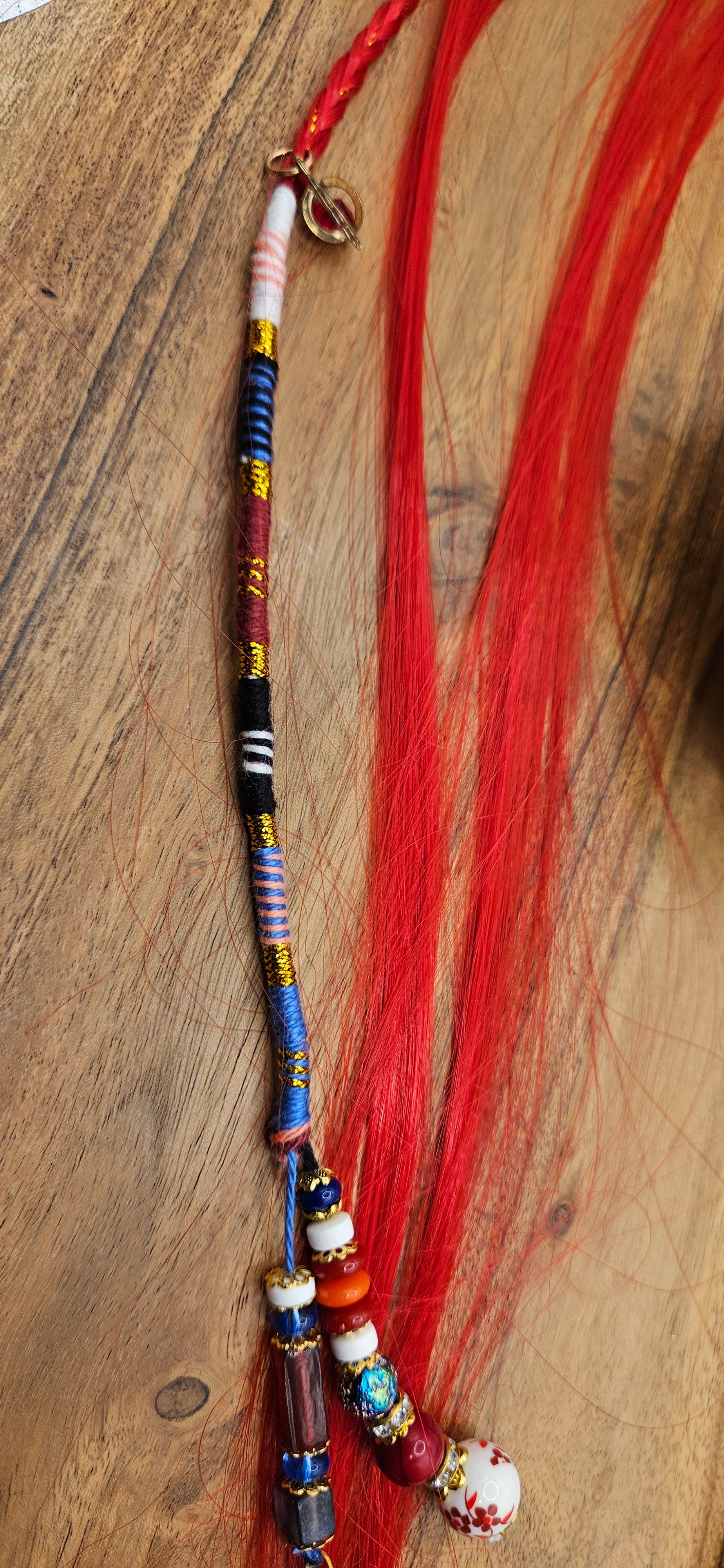 Hairwraps - Pretty Lady in Red