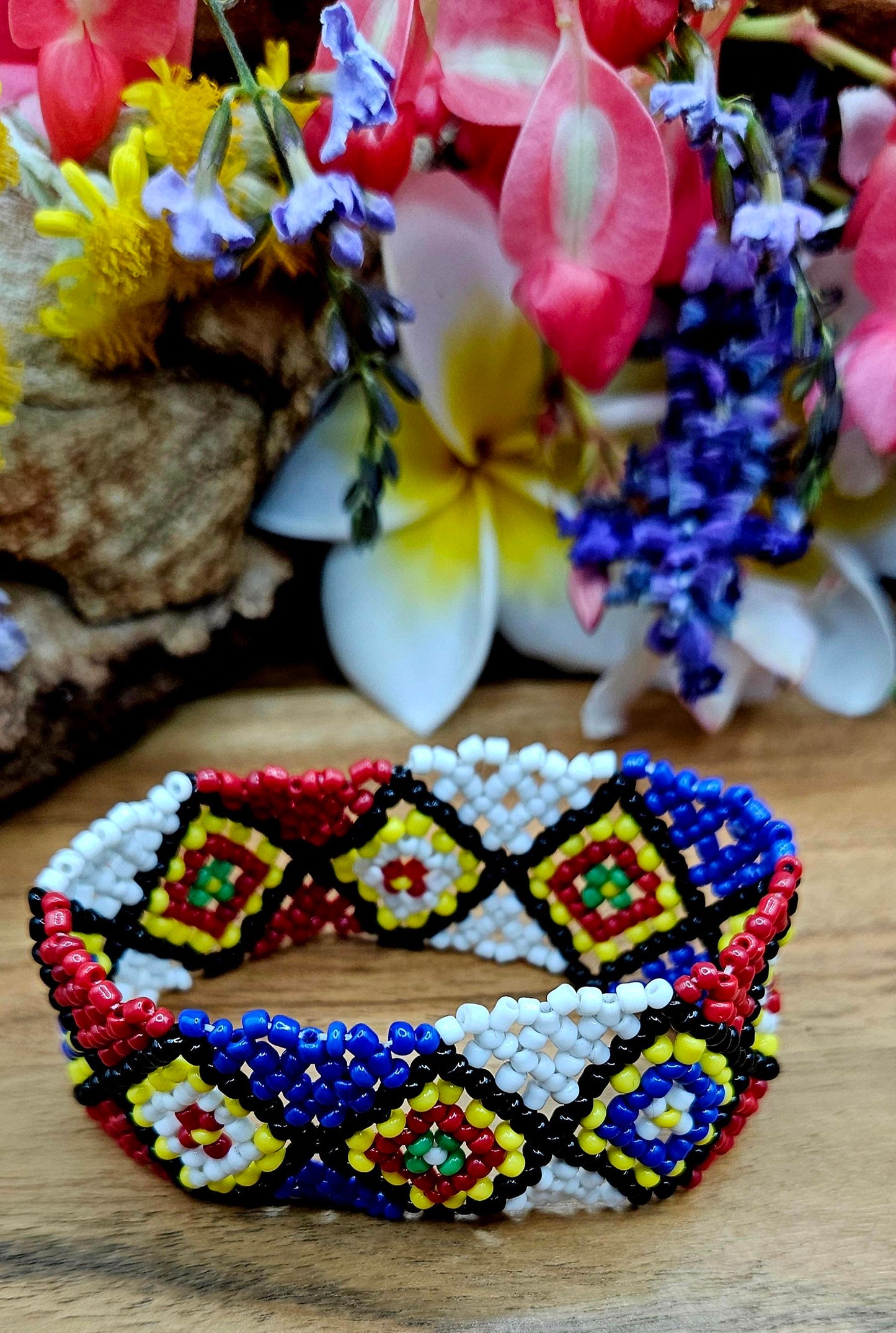 African Seed Bead Bracelet - Diamond