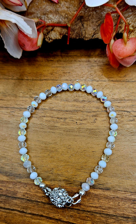 Bracelet - Moon Whisper (Magnetic Clasp)