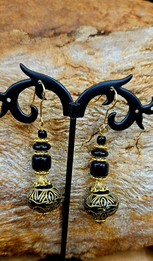 Earrings - Oriental Black