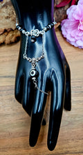 Hand Bracelet - Black Eye
