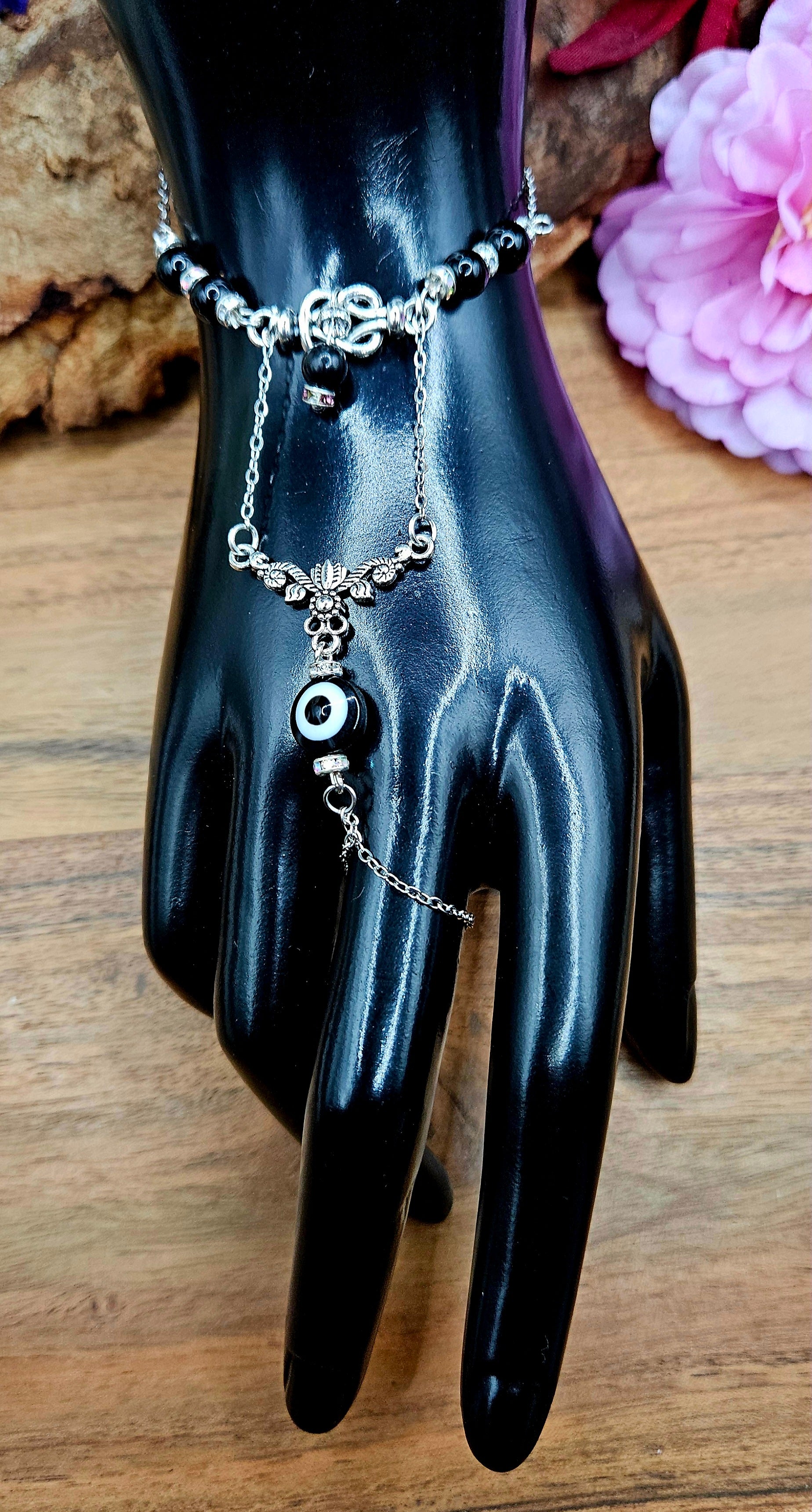 Hand Bracelet - Black Eye